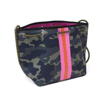 Taschen / Neopren-Umhängetasche Sarah - Camouflage Khaki